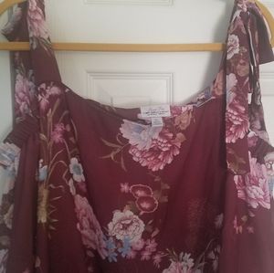 Women's cold shoulder floral blouse